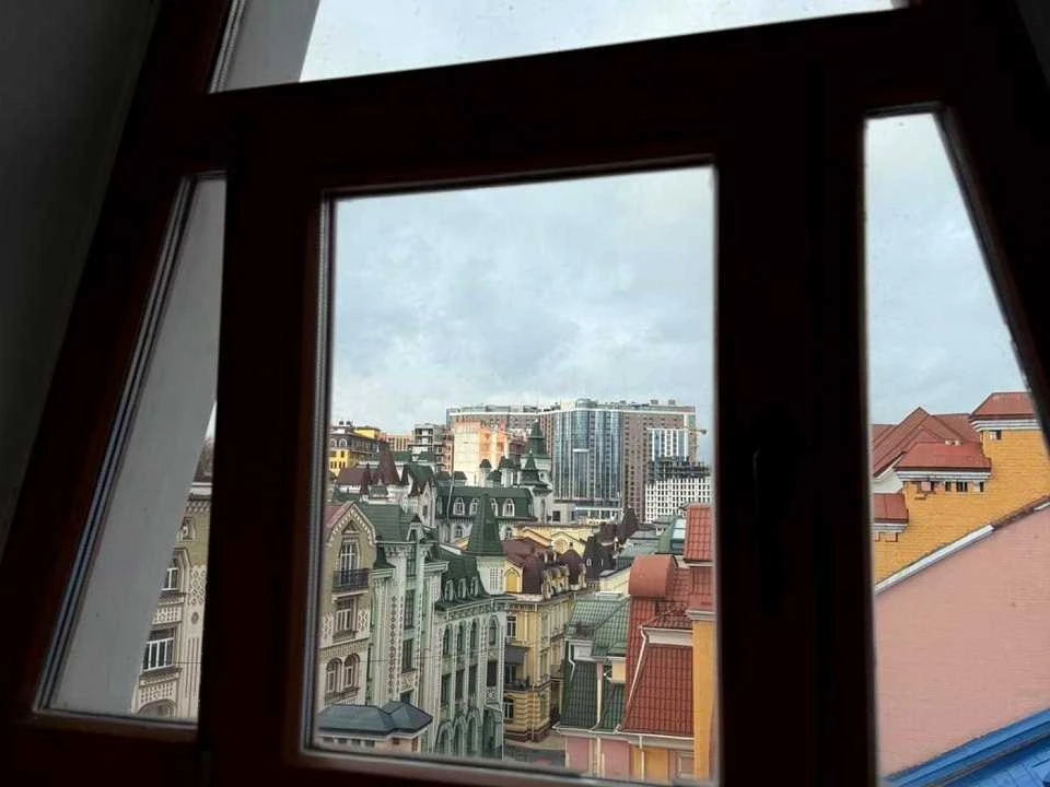 Будинок. Київ, Воздвиженська вул.