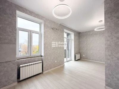 I will sell a 4-room apartment on Kultury St., 11