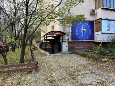 Будинок. Київ, Райдужна вул.