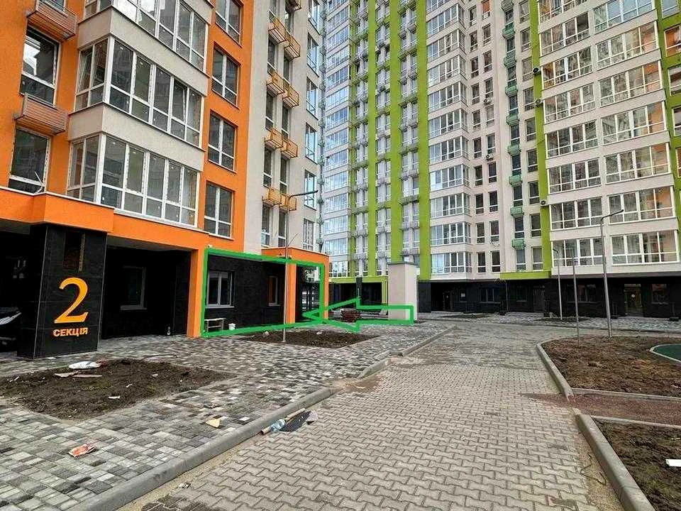 Будинок. Київ, Олеся Бердника вул.