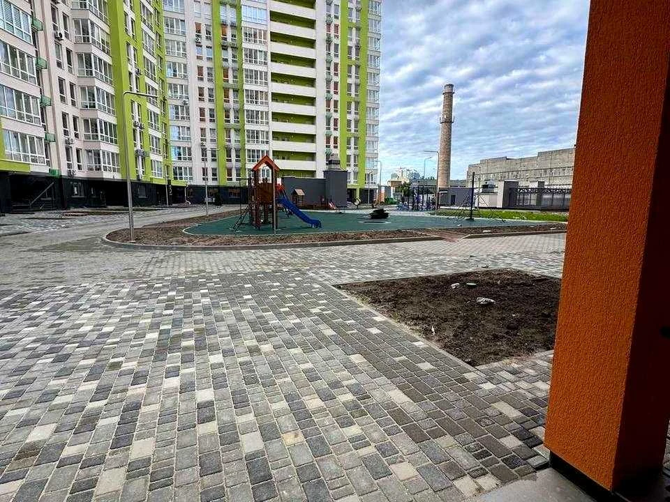 Будинок. Київ, Олеся Бердника вул.