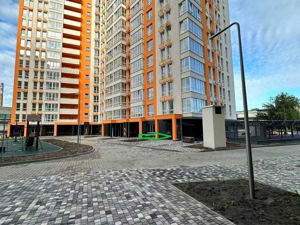 Будинок. Київ, Олеся Бердника вул.