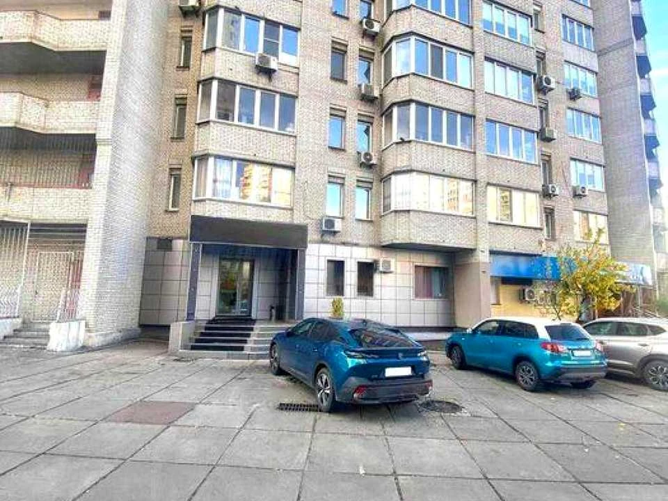 Будинок. Київ, Княжий Затон вул.