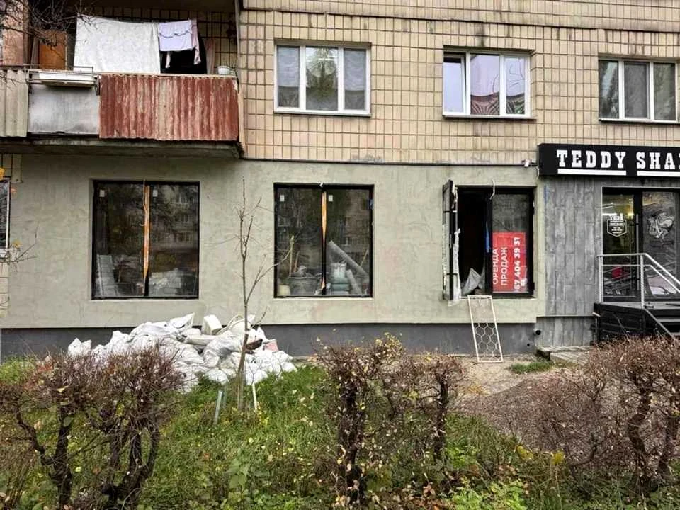 Будинок. Київ, Ігоря Шамо бульв. (Олексія Давидова)