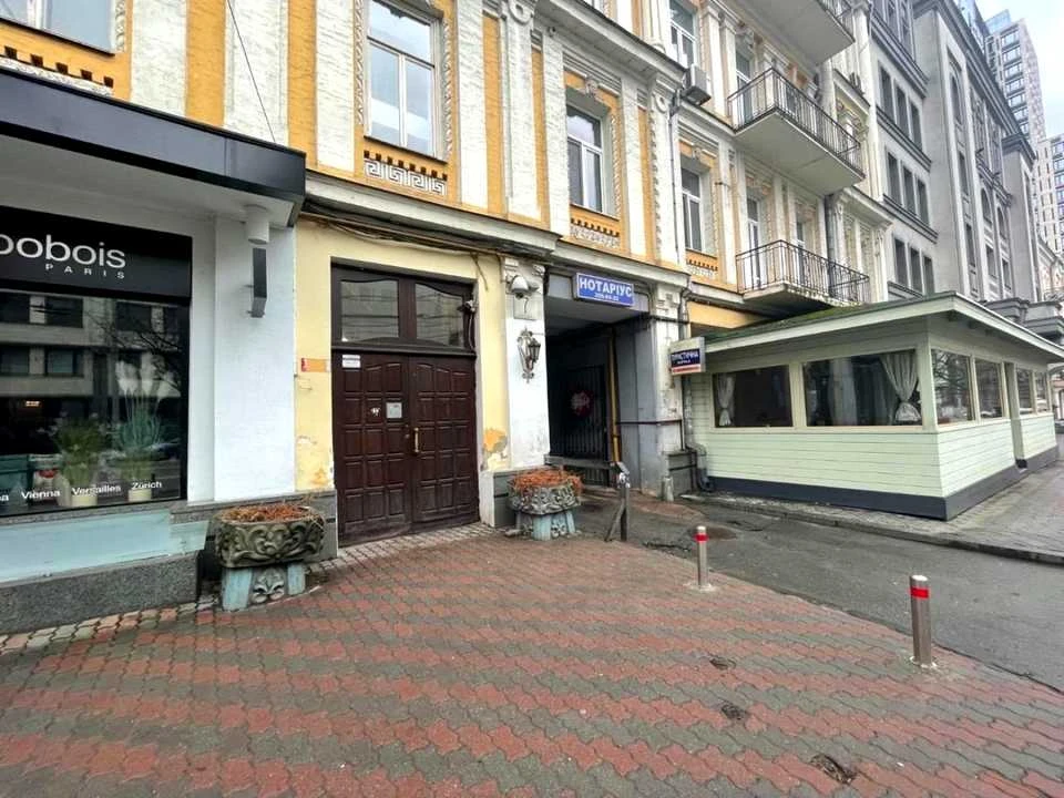 Будинок. Київ, Жилянська вул.