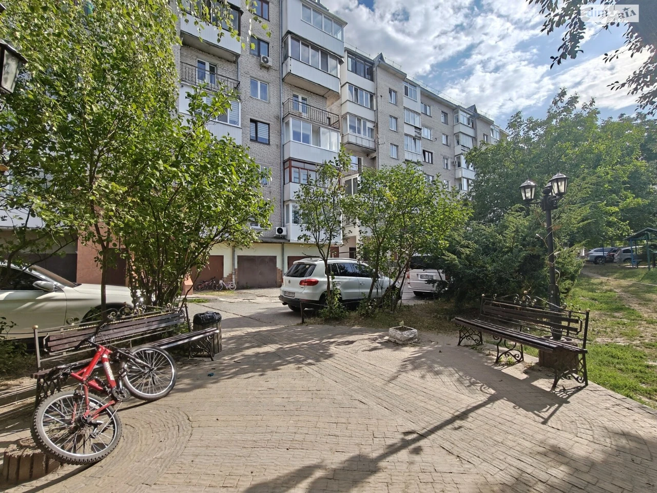 Продаж Квартира Старий парк
