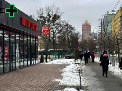 Будинок. Київ, Соборності просп. (Возз'єднання)
