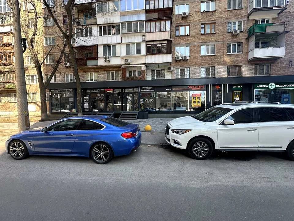 Будинок. Київ, Академіка Філатова вул.