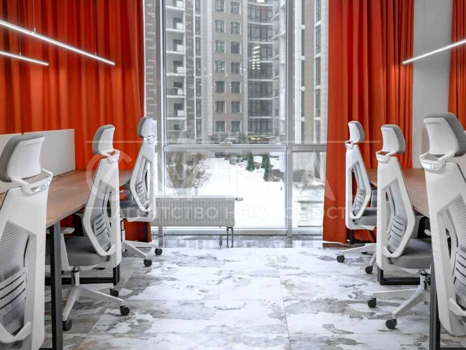 Будинок. Київ, Саперне Поле вул.