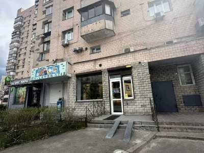 Будинок. Київ, Харківське шосе