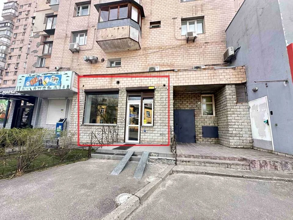 Будинок. Київ, Харківське шосе