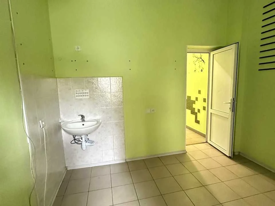 Будинок. Київ, Харківське шосе