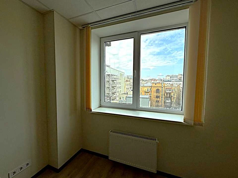 Будинок. Київ, майдан Незалежності пл.