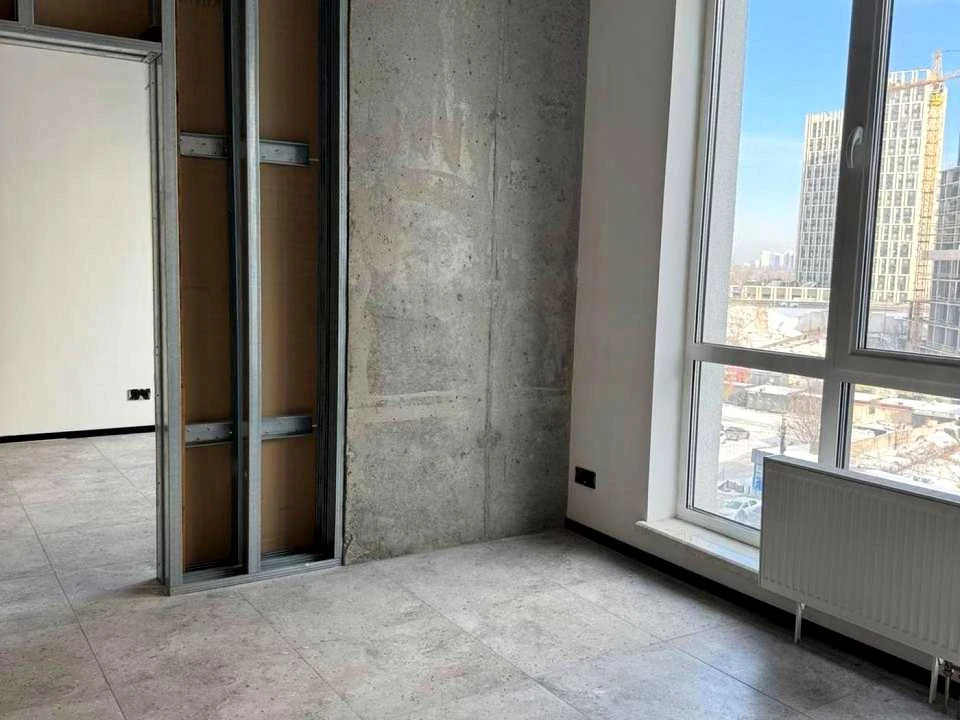 Будинок. Київ, Валерія Лобановського просп. (Червонозоряний)
