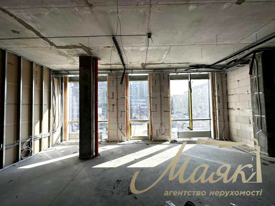 Будинок. Київ, Товарна вул.