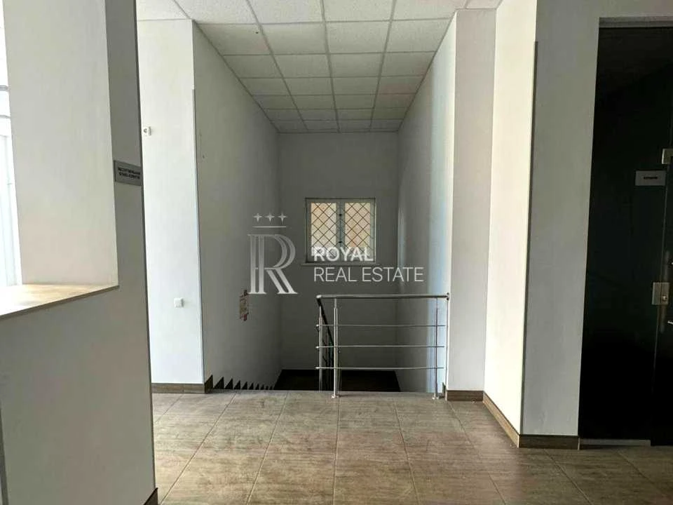 Будинок. Київ, Полтавська вул.