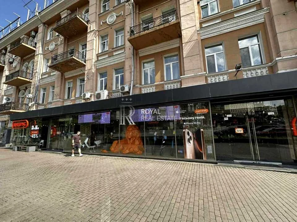 Будинок. Київ, Велика Васильківська вул. (Червоноармійська)