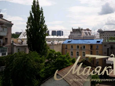 Будинок. Київ, Еспланадна вул.