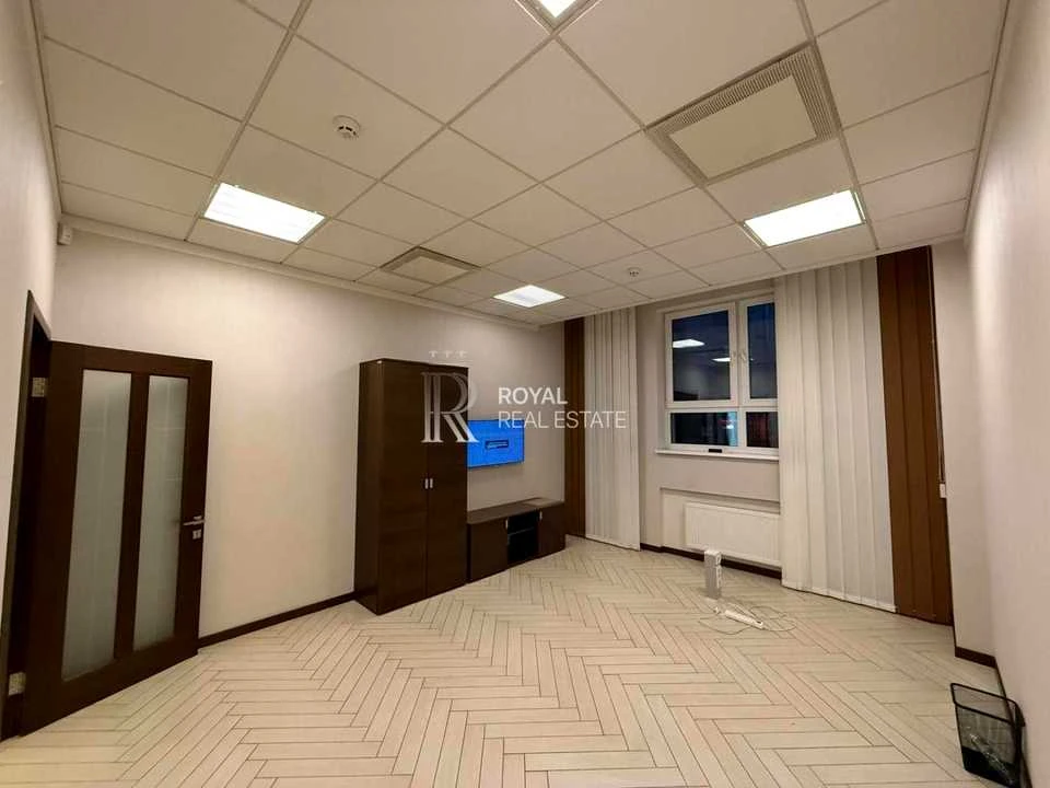 Будинок. Київ, Шота Руставелі вул.