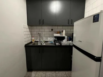 Будинок. Київ, Предславинська вул.