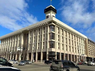 Будинок. Київ, майдан Незалежності пл.