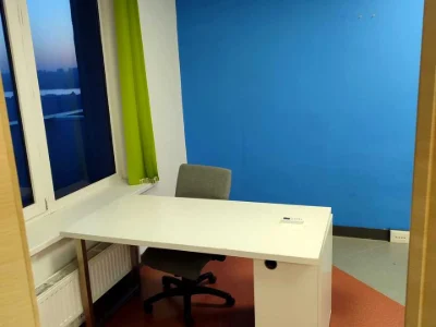 Будинок. Київ, Дніпровська набережна вул.