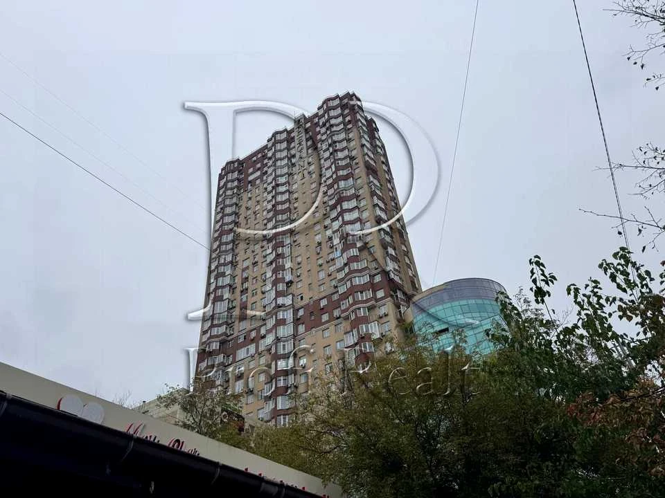 Будинок. Київ, Жилянська вул.
