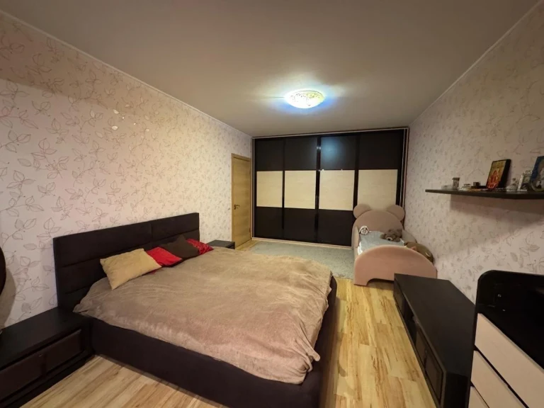 Sale of a 2-room apartment of 73 m², Marshala Tymoshenko street, 1
