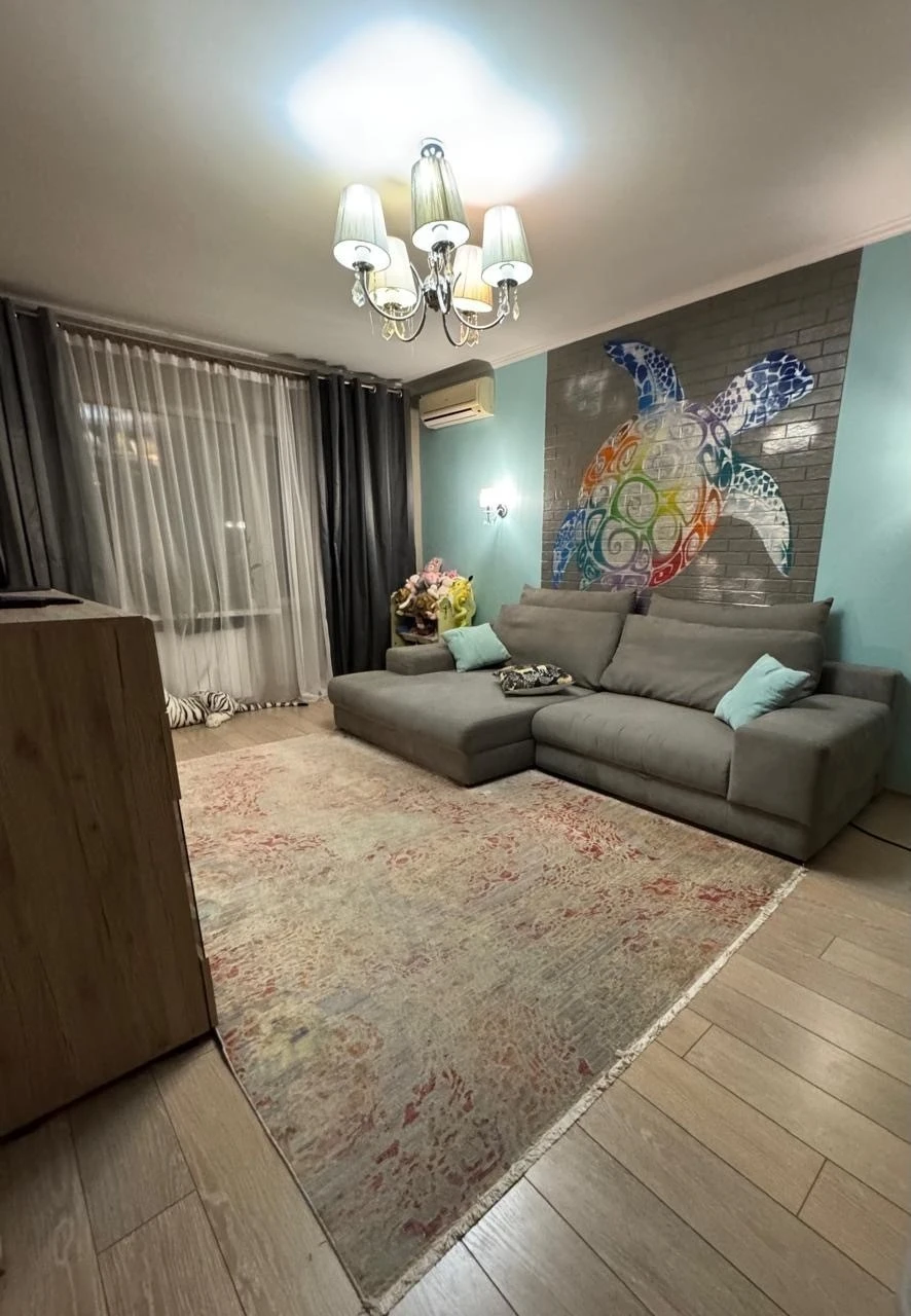 Sale of a 2-room apartment of 73 m², Marshala Tymoshenko street, 1
