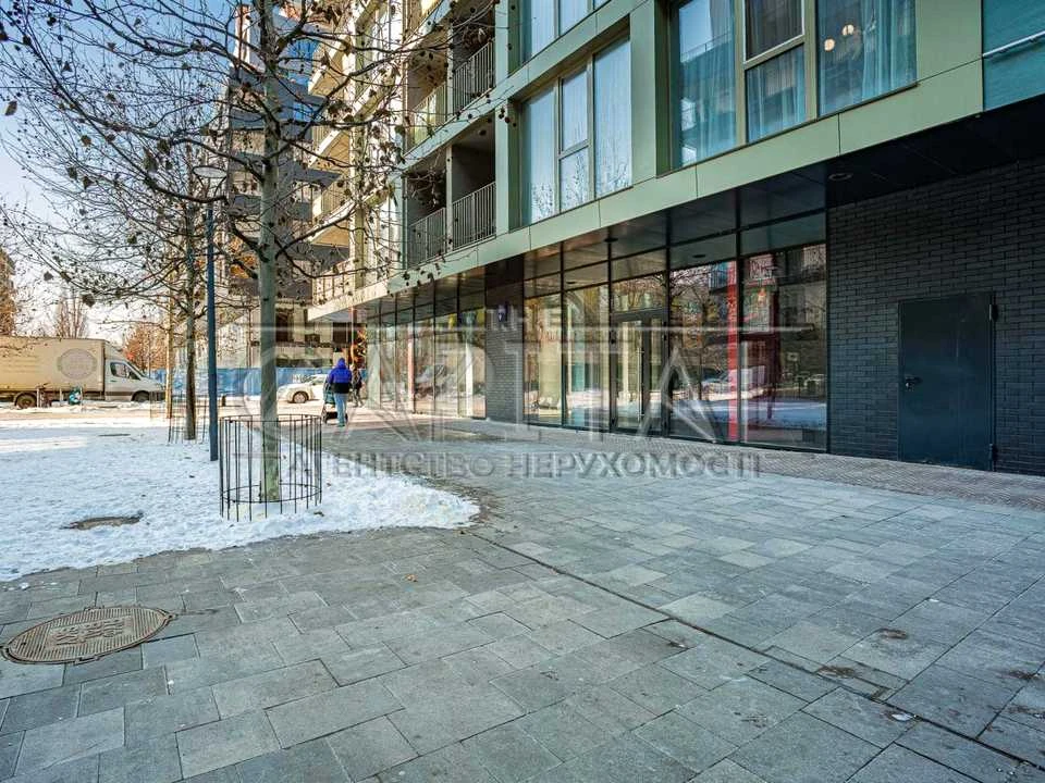 Будинок. Київ, Набережно-Рибальська дорога вул.