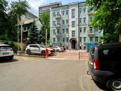 Будинок. Київ, Еспланадна вул.