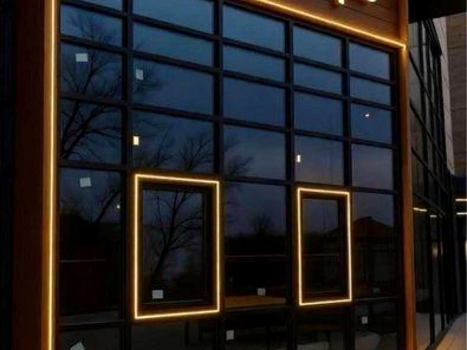 Будинок. Київ, Андрія Верхогляда вул. (Михайла Драгомирова),
