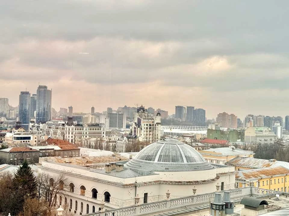 Будинок. Київ, Богдана Хмельницького вул.