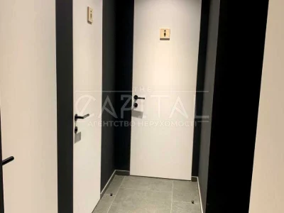 Будинок. Київ, Євгена Гуцала пров. (Кутузова)