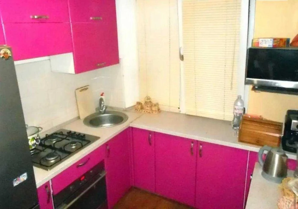 For sale 1 k sq m Saltovka Realna E-renovation ML