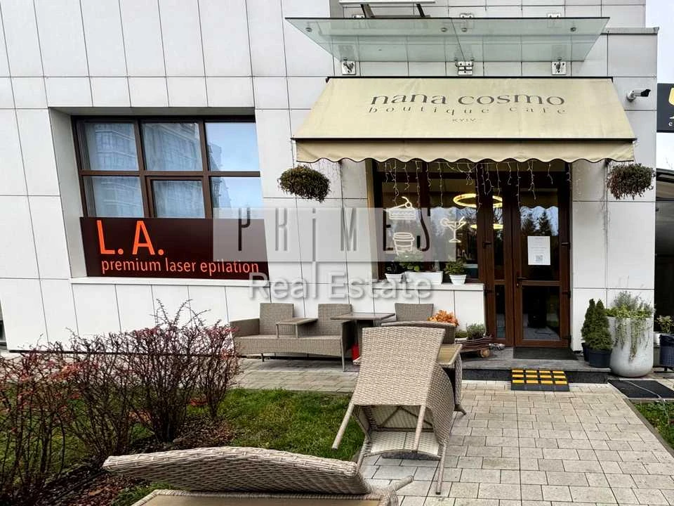 Будинок. Київ, Андрія Верхогляда вул. (Михайла Драгомирова)