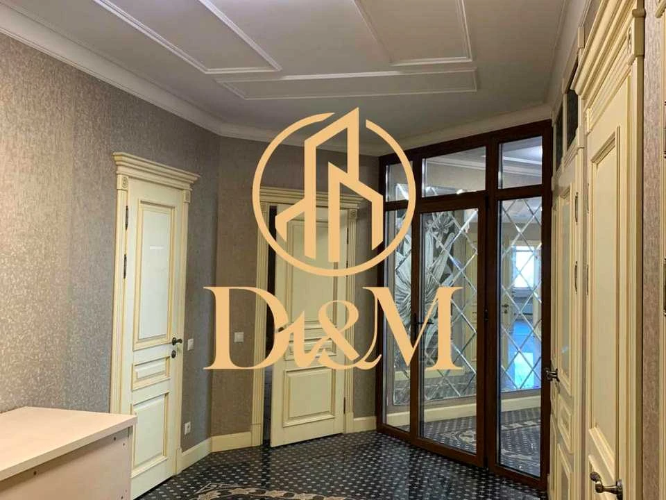 Будинок. Київ, Велика Васильківська вул. (Червоноармійська)