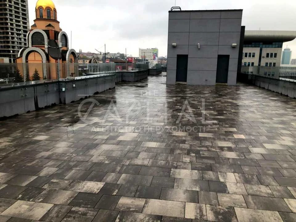 Будинок. Київ, Георгія Кірпи вул.
