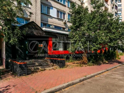Будинок. Київ, Володимира Івасюка просп. (Героїв Сталінграду