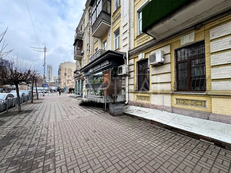 Будинок. Київ, Саксаганського вул.