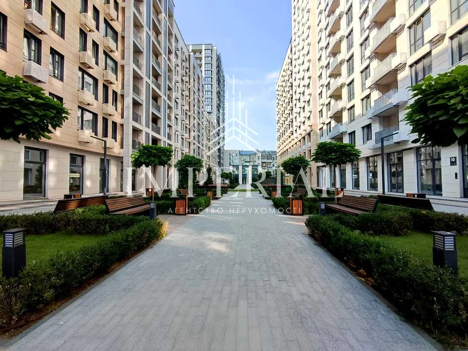 Будинок. Київ, Бульварно-Кудрявська вул. (Воровського)
