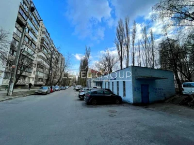 Будинок. Київ, Богдана Гаврилишина вул. (Ванди Василевської)