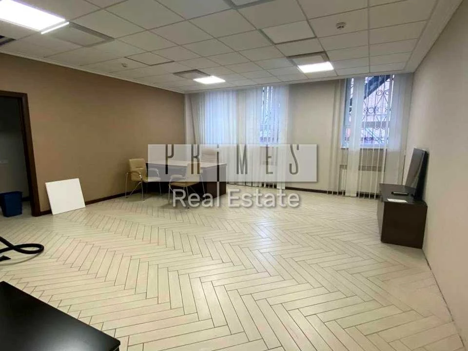 Будинок. Київ, Шота Руставелі вул.