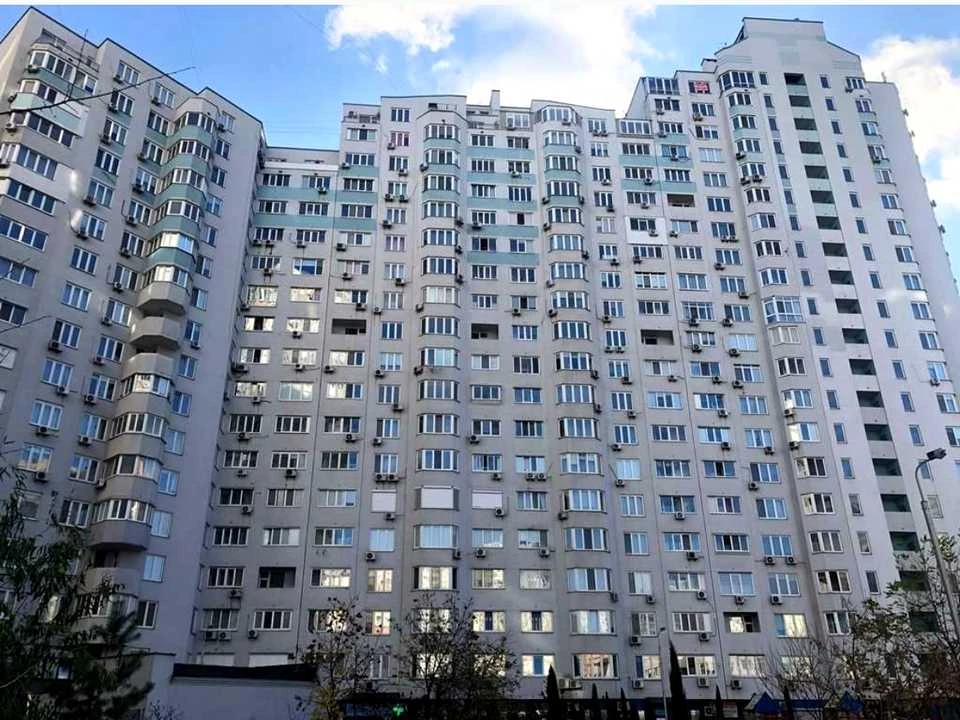 Будинок. Київ, Бориса Гмирі вул.