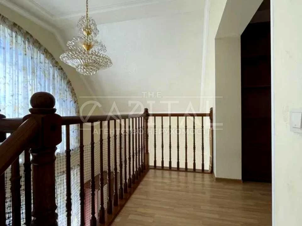 Будинок. Київ, Осокорки