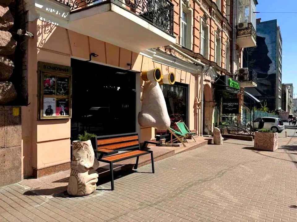 Будинок. Київ, Велика Васильківська вул. (Червоноармійська)