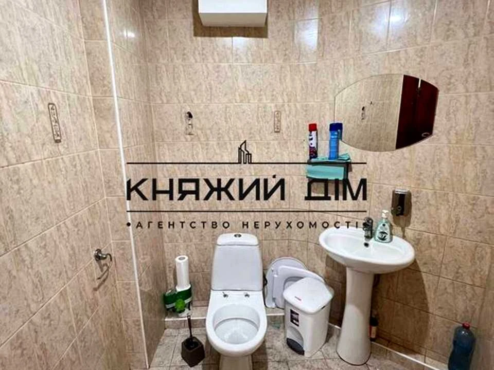 Будинок. Київ, Гетьмана Кирила Розумовського вул. (Миколи Кр