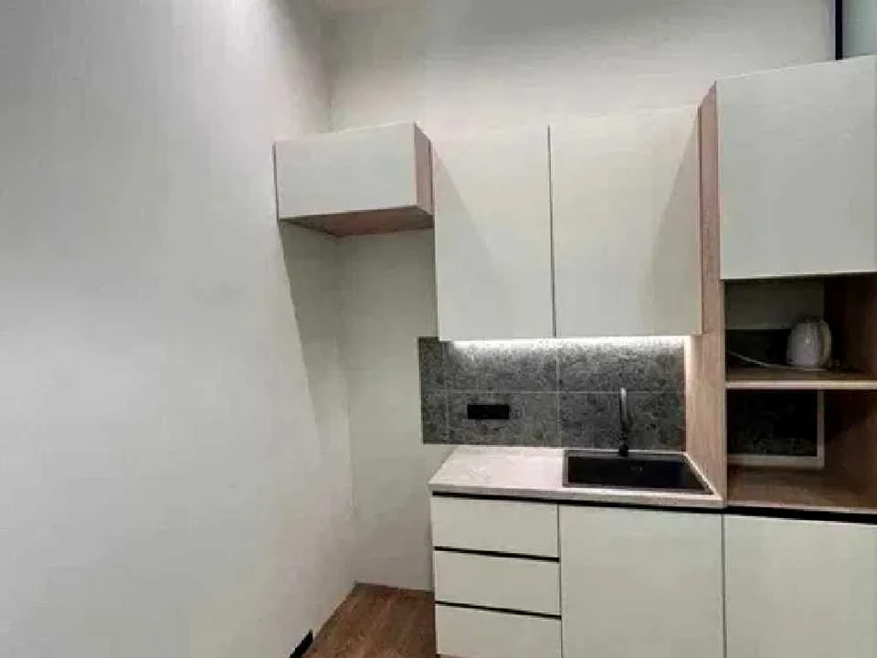 Будинок. Київ, Богдана Ступки вул. (Станіславського)