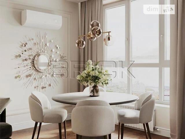 Sale of 3-room apartment 88.6 sq. m on Naberezhno-Rybalska st.