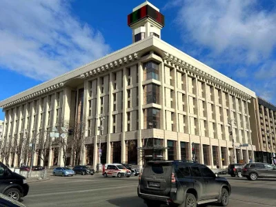 Будинок. Київ, майдан Незалежності пл.